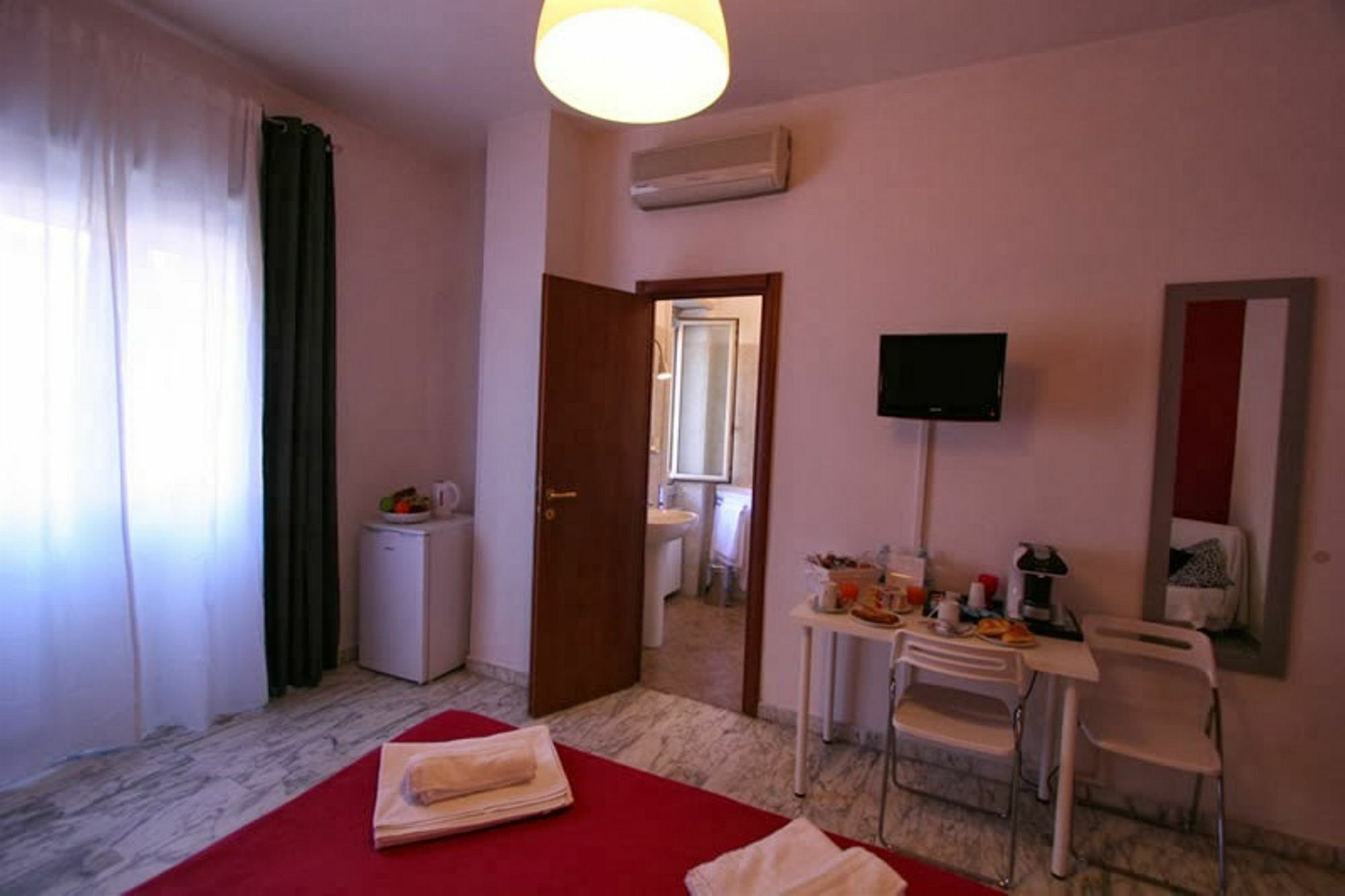 Guest House San Peter Roma Eksteriør bilde